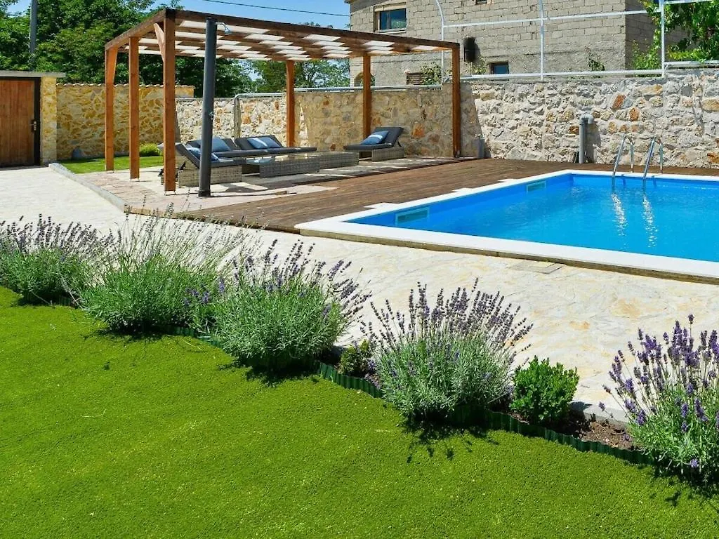 Stone Villa Anita With Pool Galovac  0*, Galovac (Zadar)