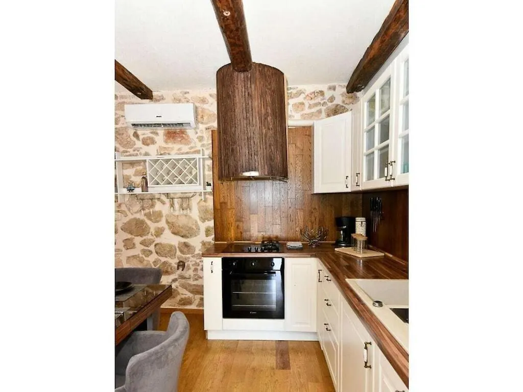 Stone Villa Anita With Pool Galovac